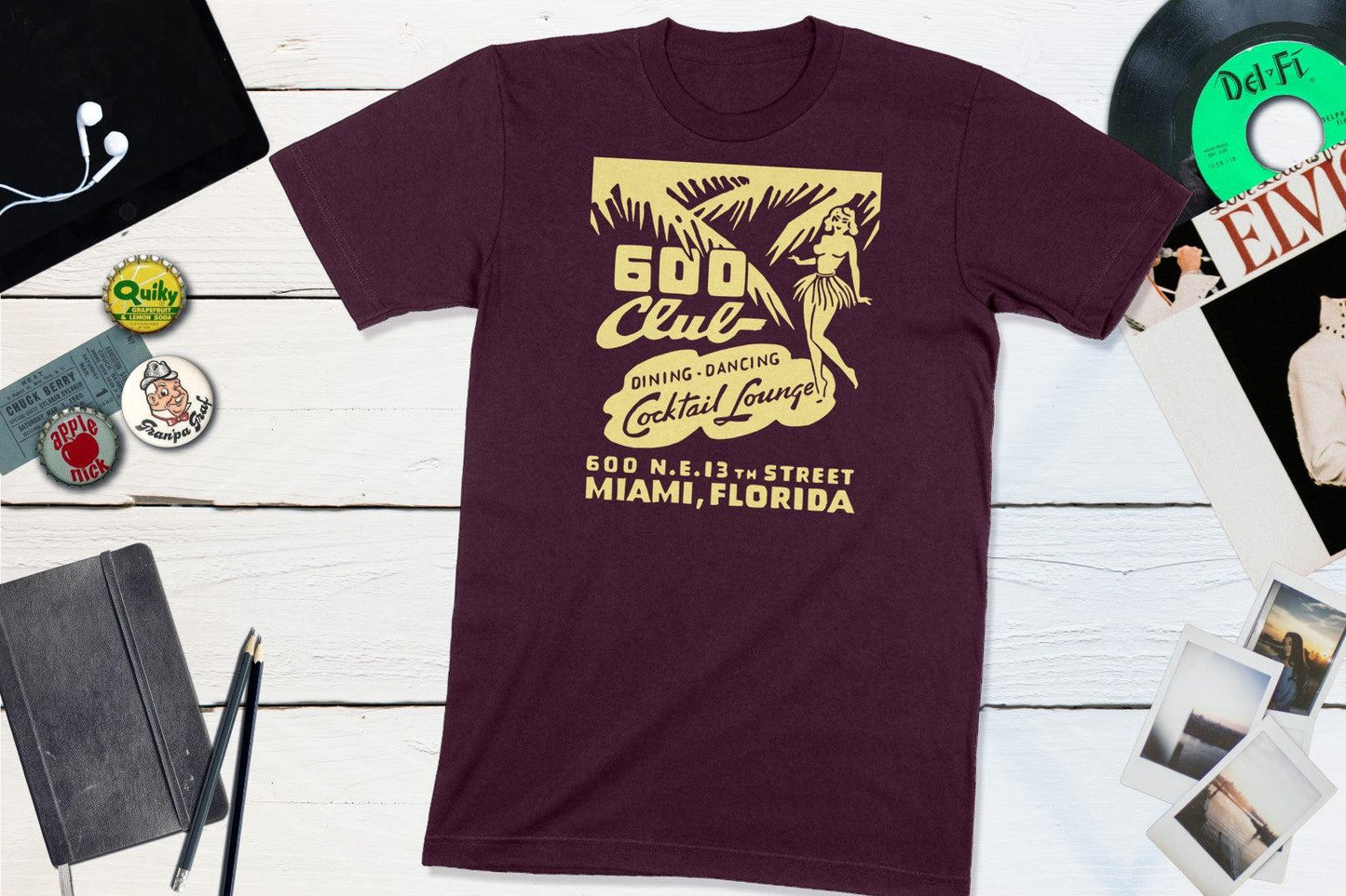 600 Club Cocktail Lounge Miami Florida Vintage Matchbook-Unisex T-shirt-Yesteeyear